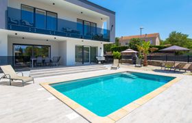 Villa Palma reviews