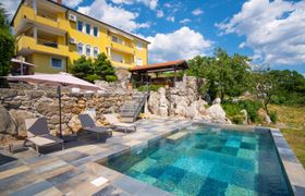 Kvarner house reviews