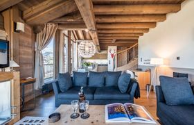 Courchevel Cabin reviews