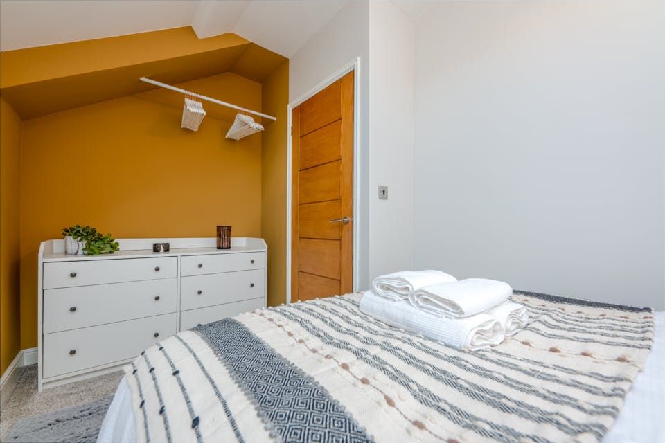 New Manor photo 10