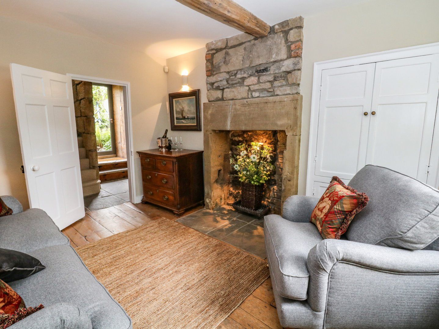 Church Cottage photo 2