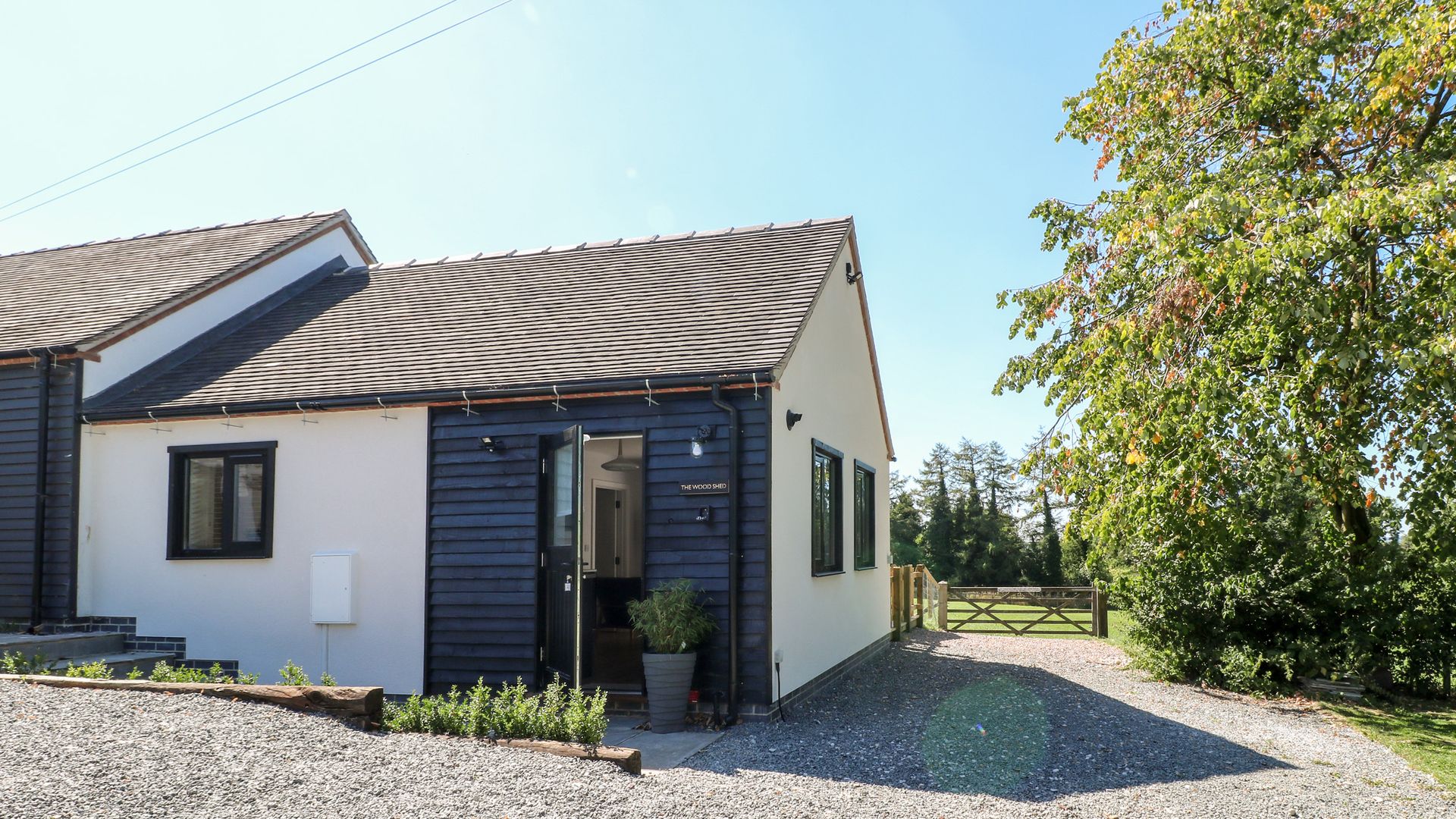 The Wood Shed, Bank Top Farm photo 8