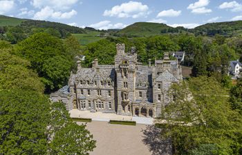 The Violet Suite Stone Cross Mansion