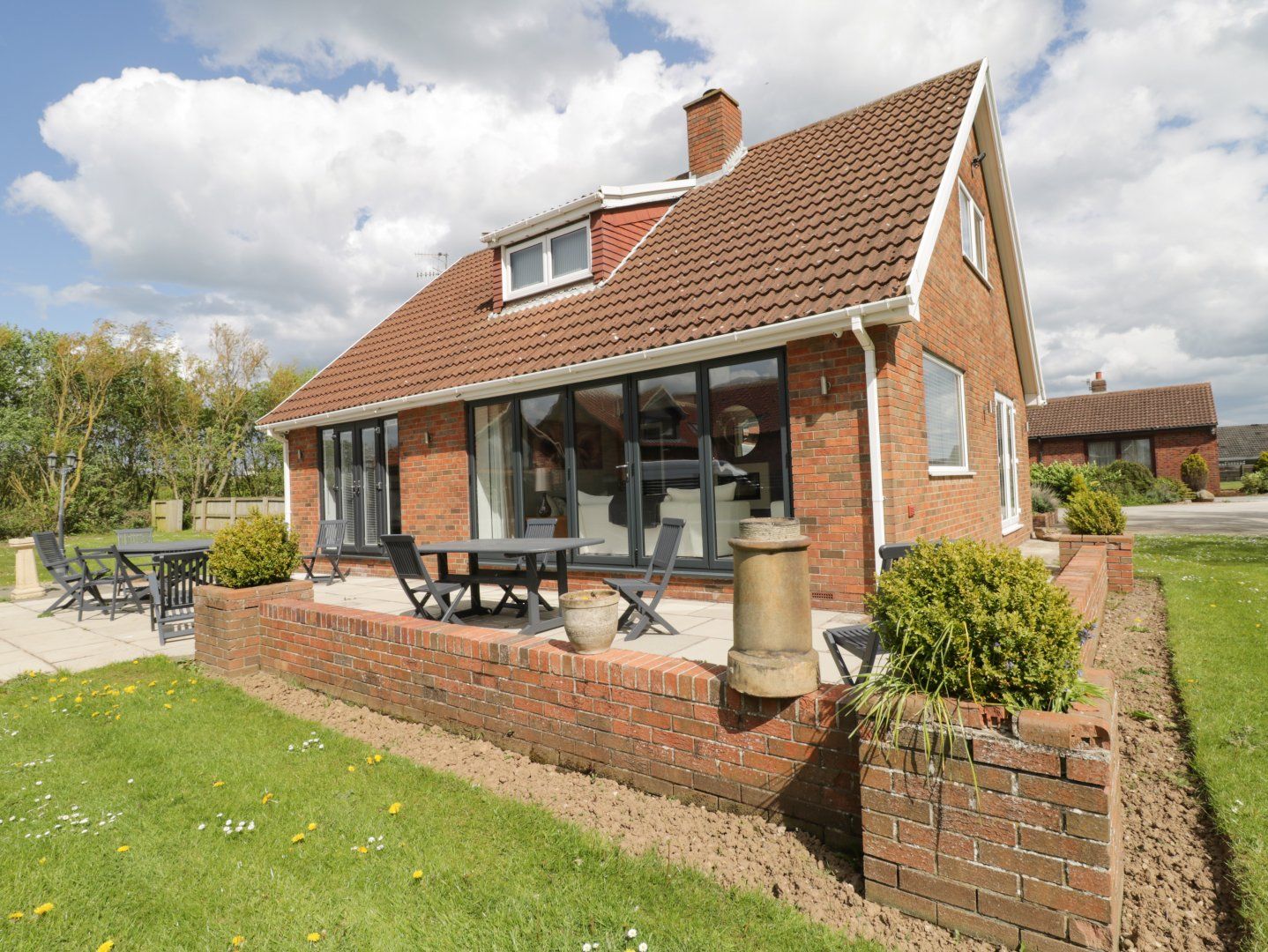 Wyvill House photo 2