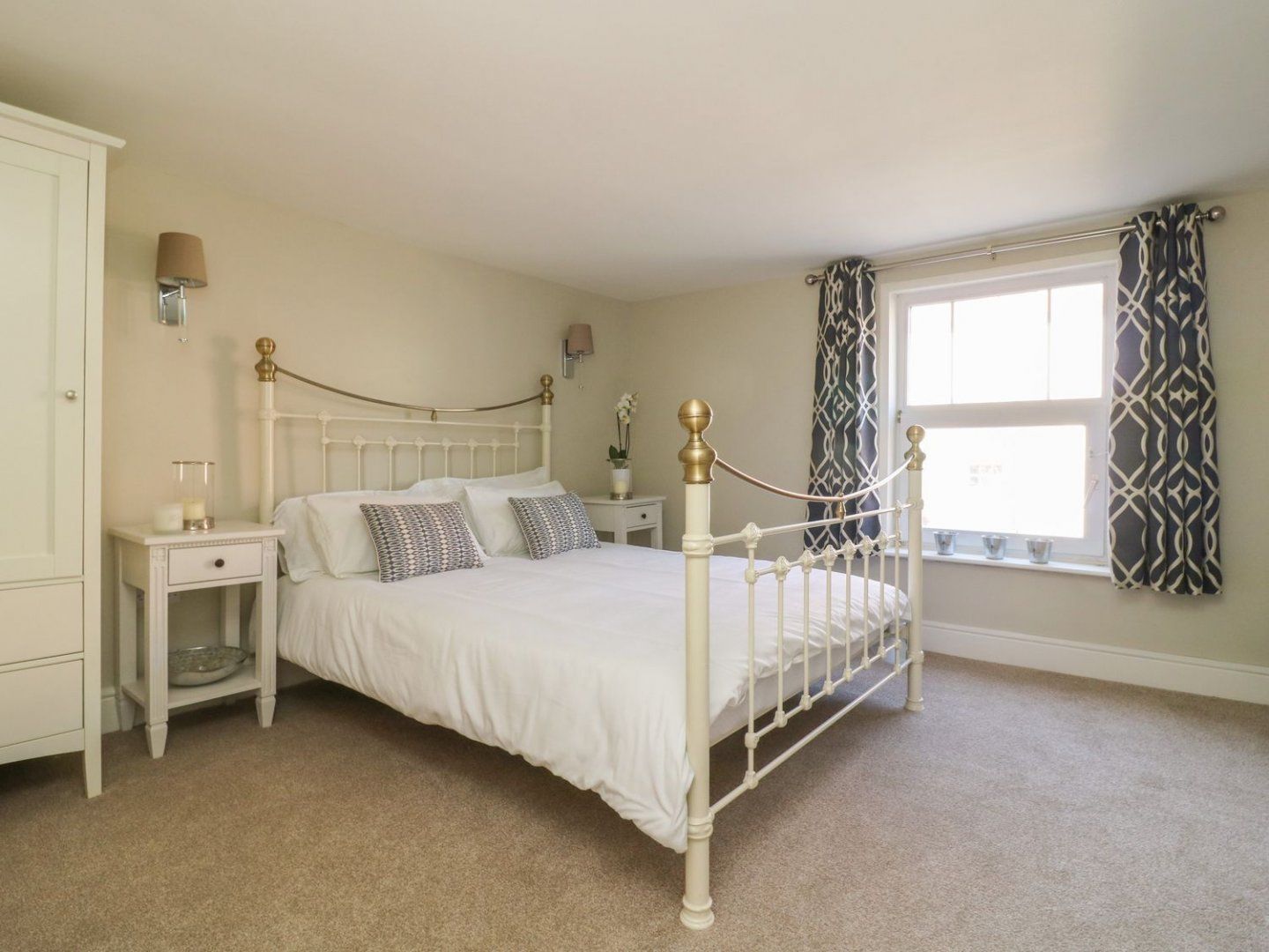Audleby photo 8