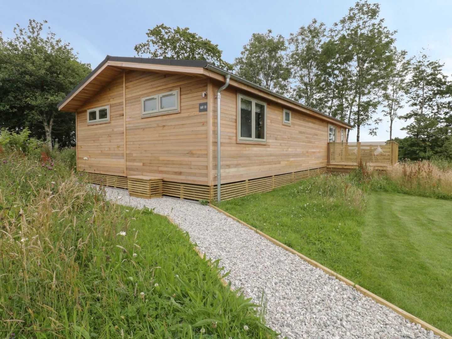 18 Meadow Retreat photo 2