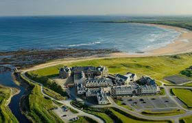 Luxury Self-Catering Cottages at Trump Hotel 