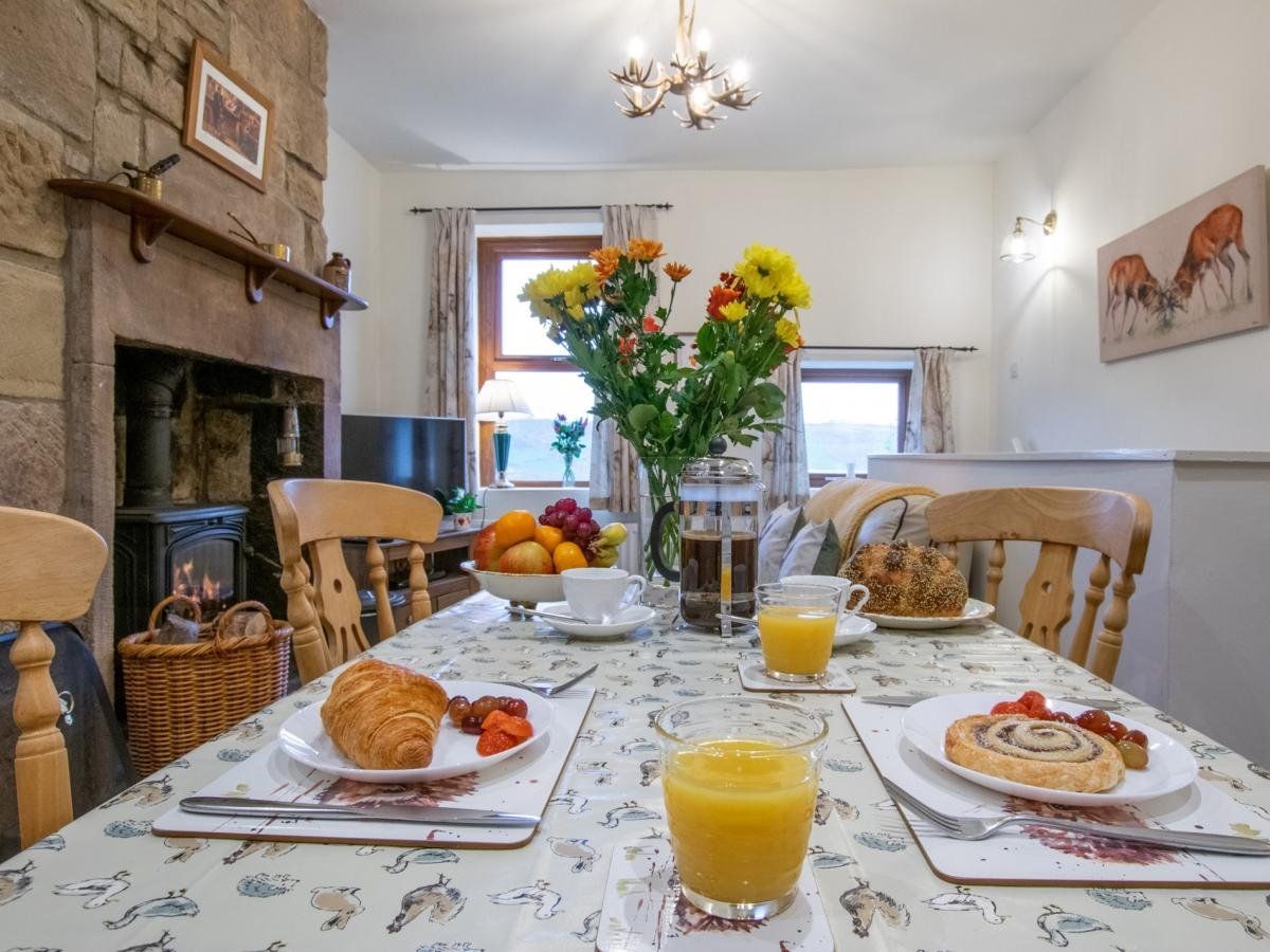 Cottage in Derbyshire photo 6