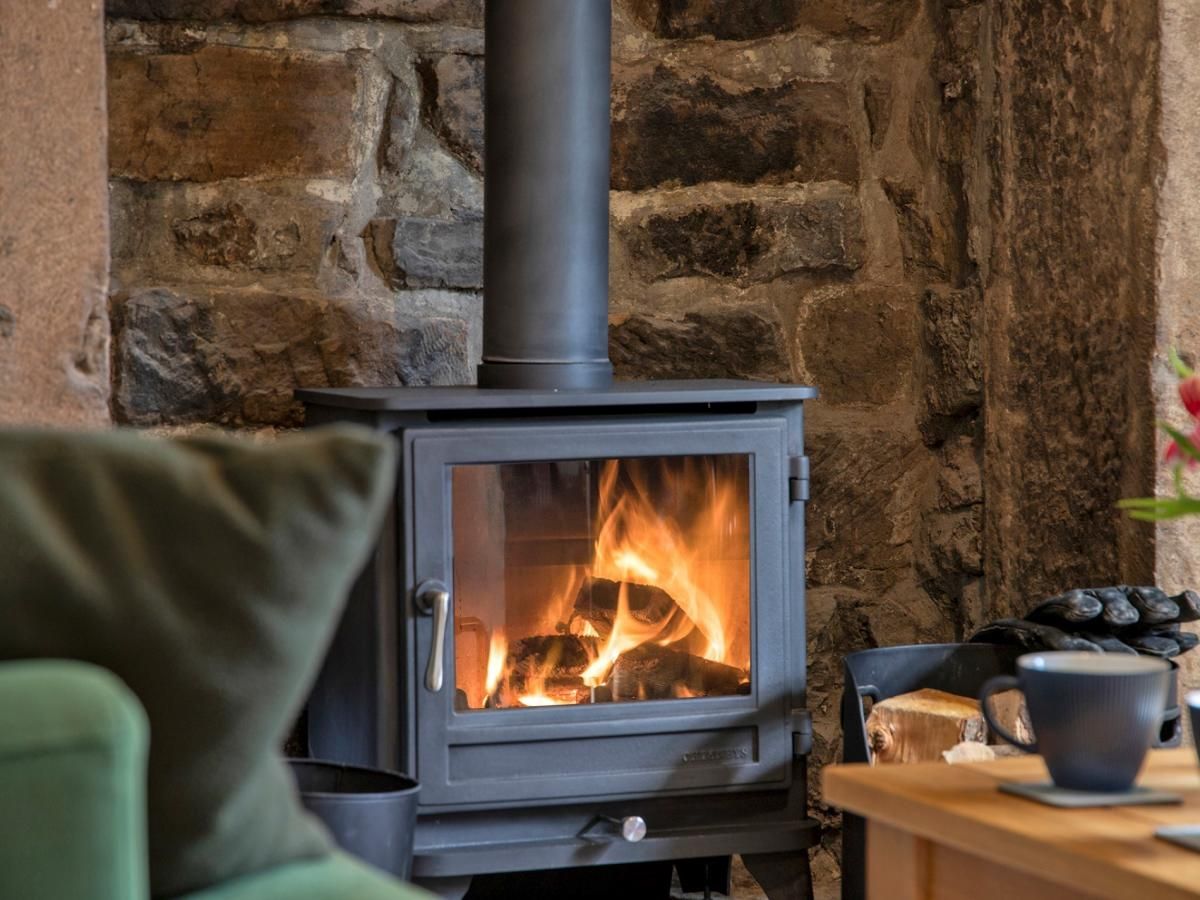 Cottage in Derbyshire photo 7