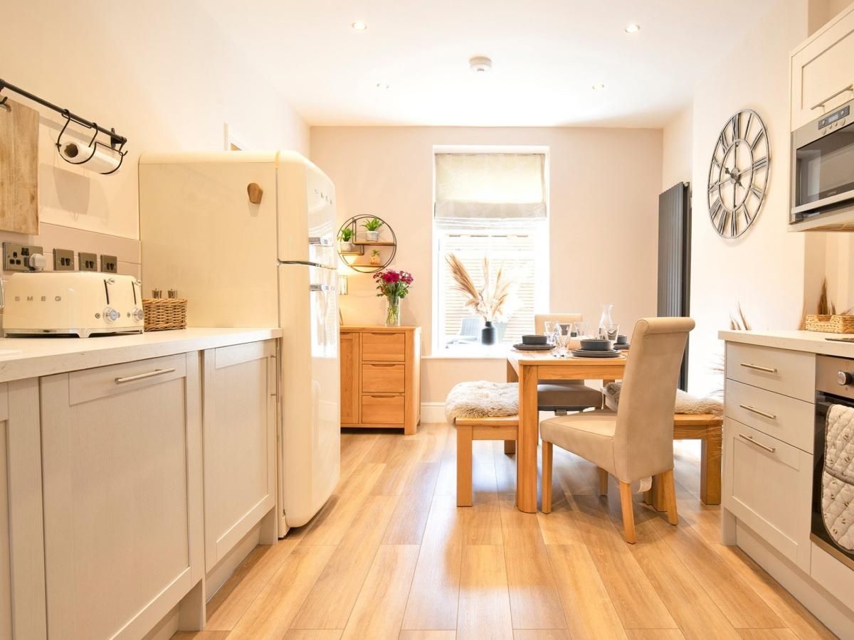 Cottage in Derbyshire photo 4