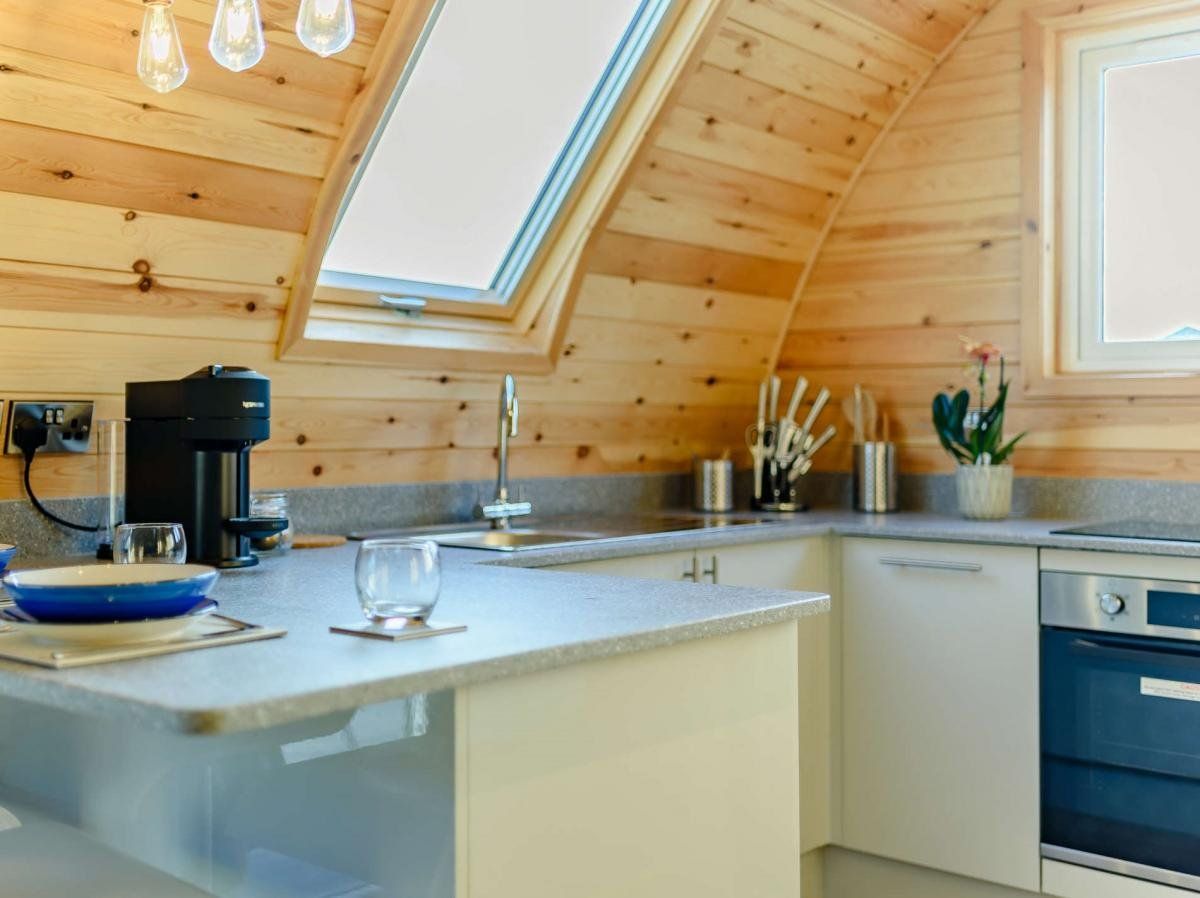 Cottage in Derbyshire photo 7