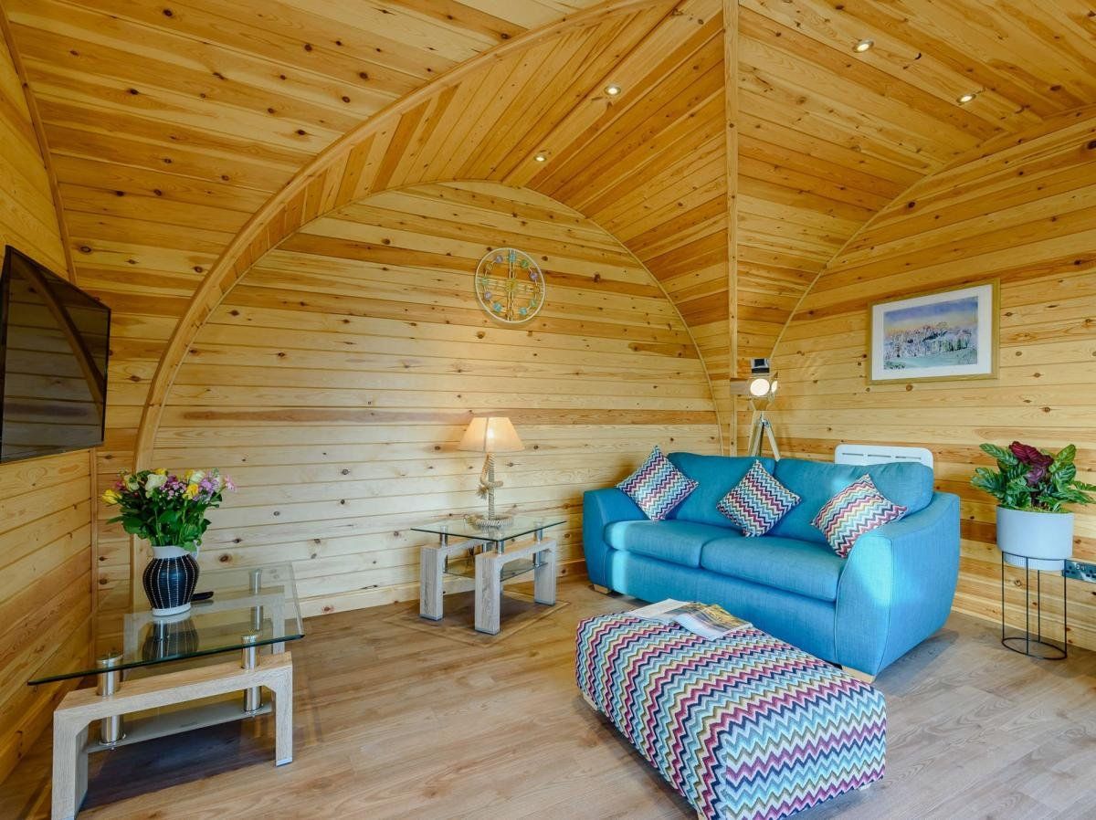 Cottage in Derbyshire photo 5