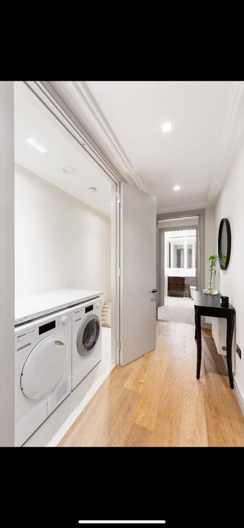Exclusive Landsdowne Place Residence photo 11