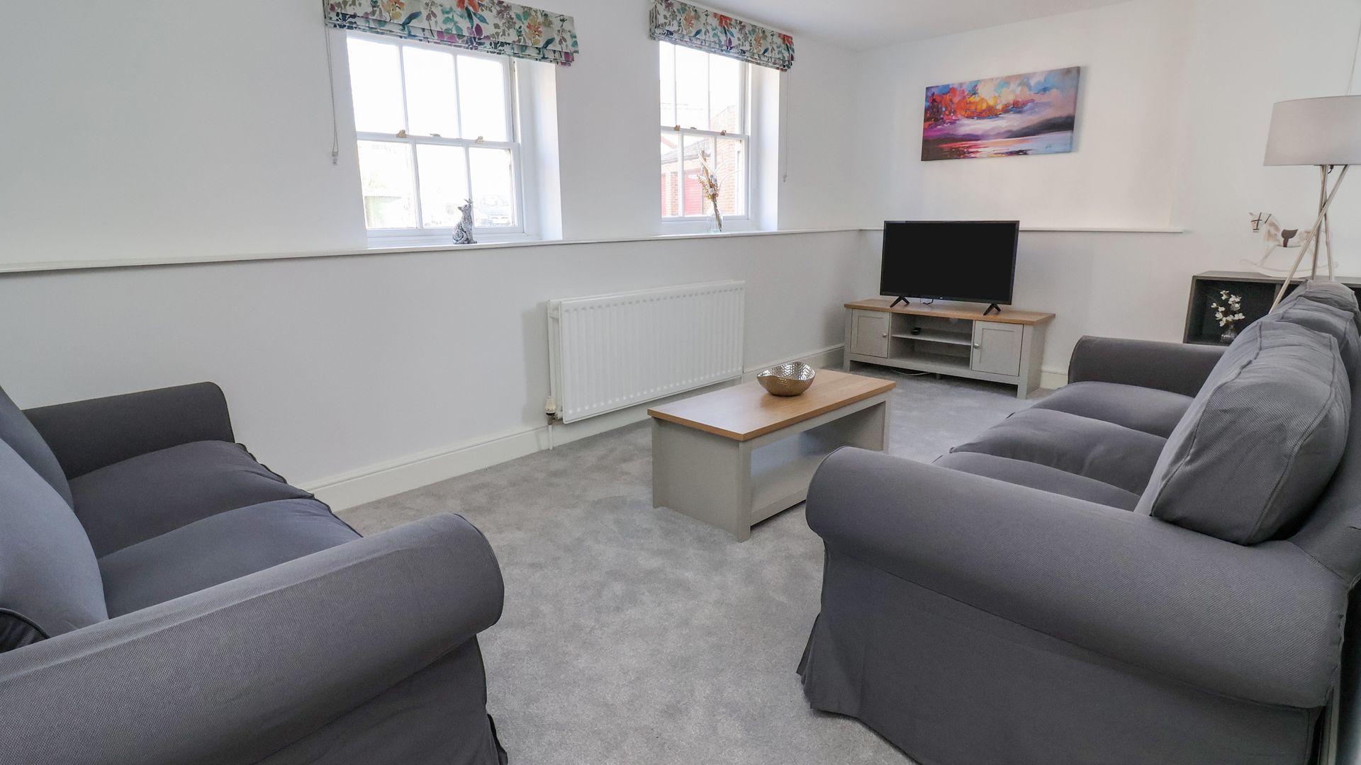 1 Bishopgate Court photo 2