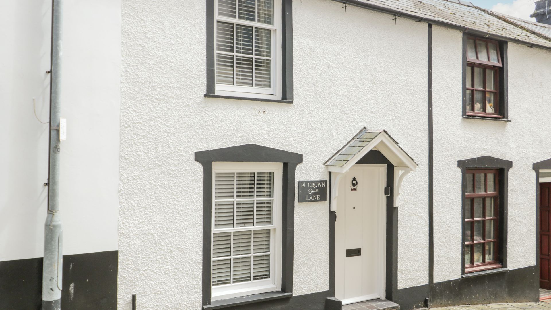 14 Crown Lane photo 1