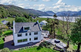 Cottage in The Highlands