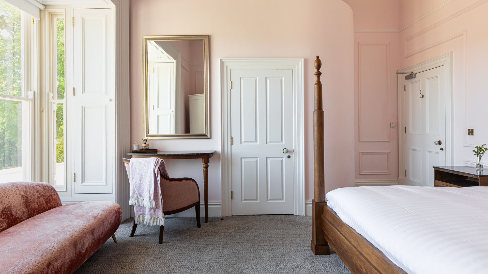 Nucella Lodge photo 33