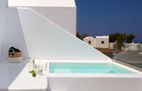 Santorini Seclusion reviews