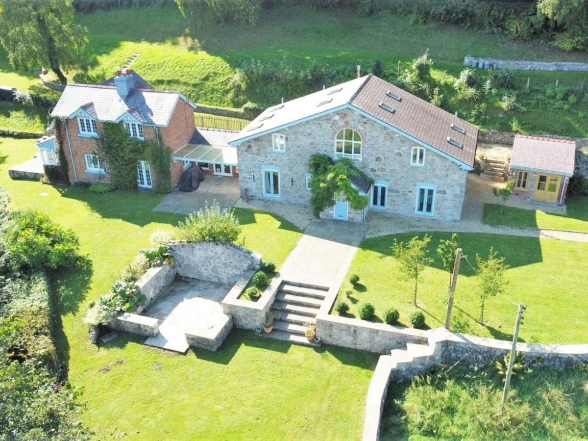 House in North Wales photo 2