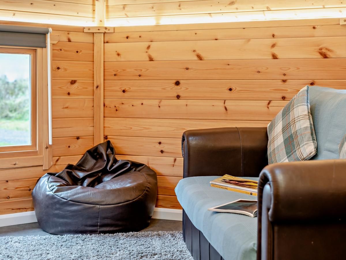 Log Cabin in Glasgow and Clyde Valley photo 5