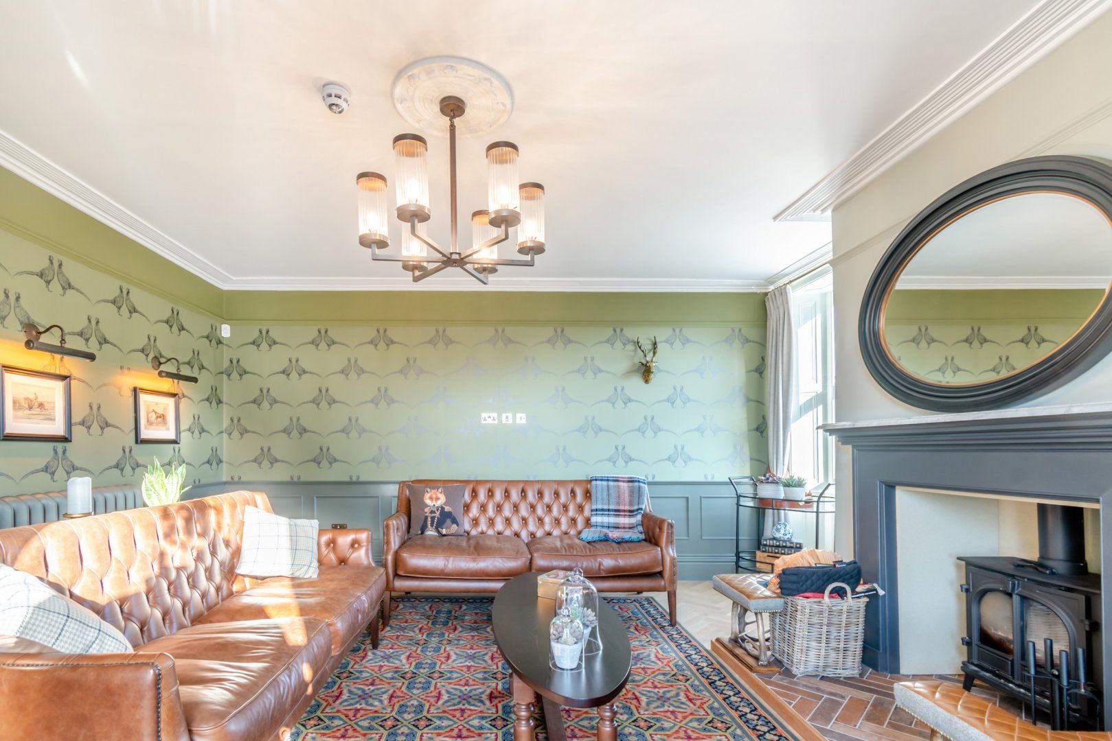 Carlton Manor photo 5