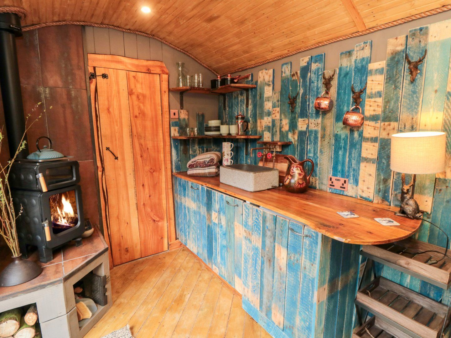 The Hideaway, Shepherd's Hut photo 8