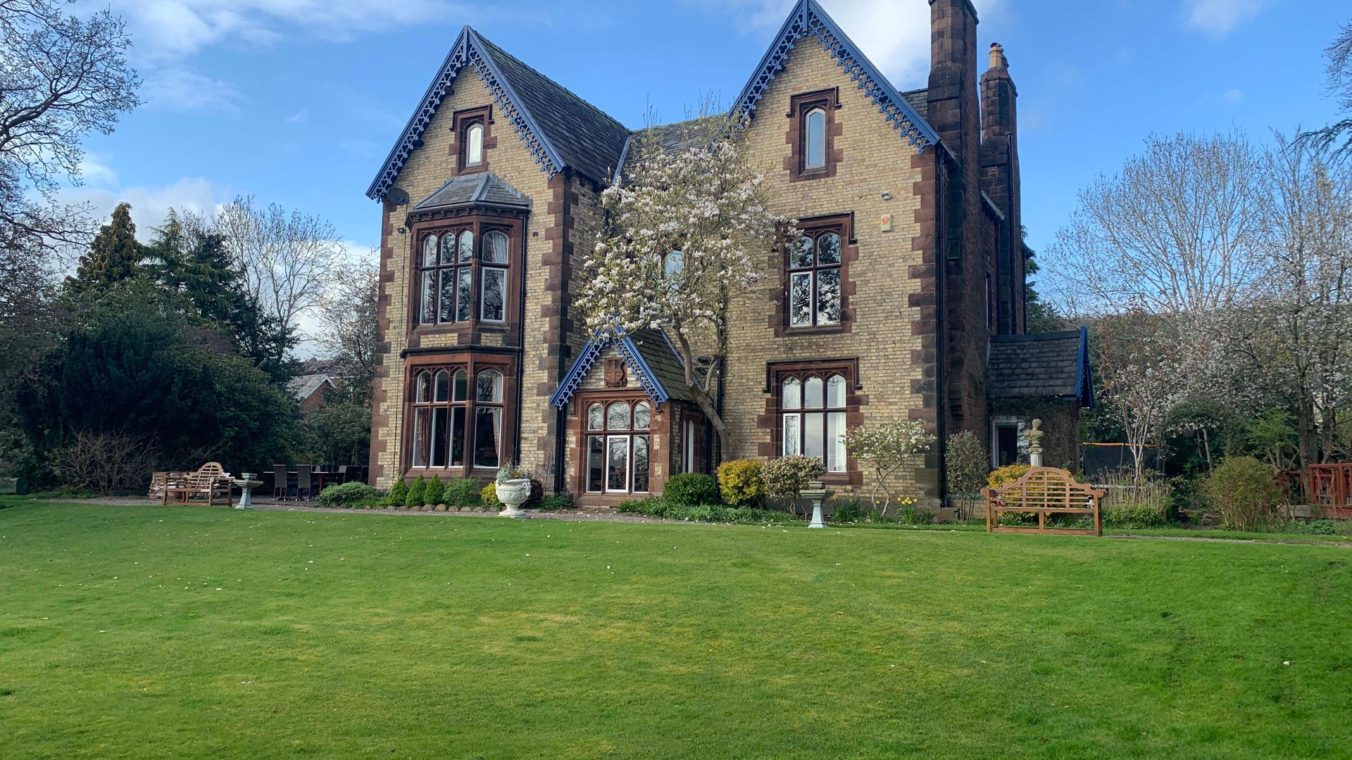 Lonsdale Villa Retreat photo 1