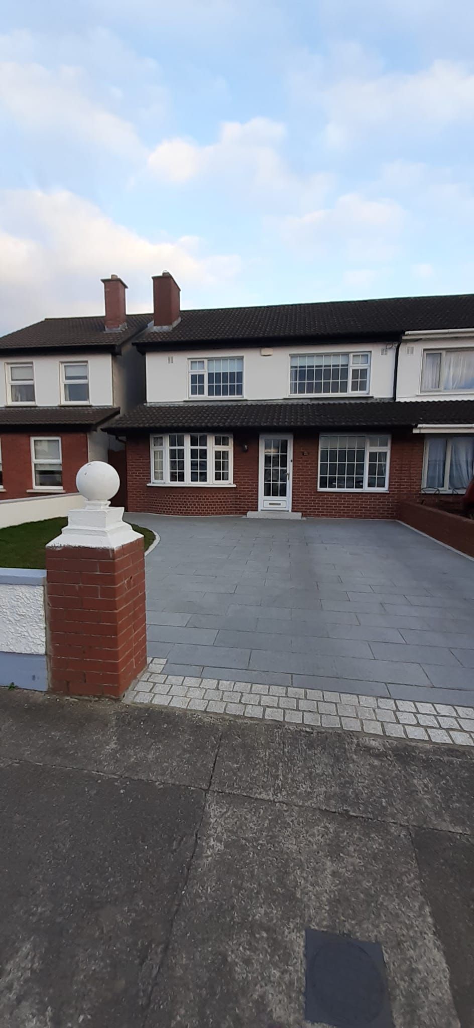 4 Bed Home in Dublin City photo 1