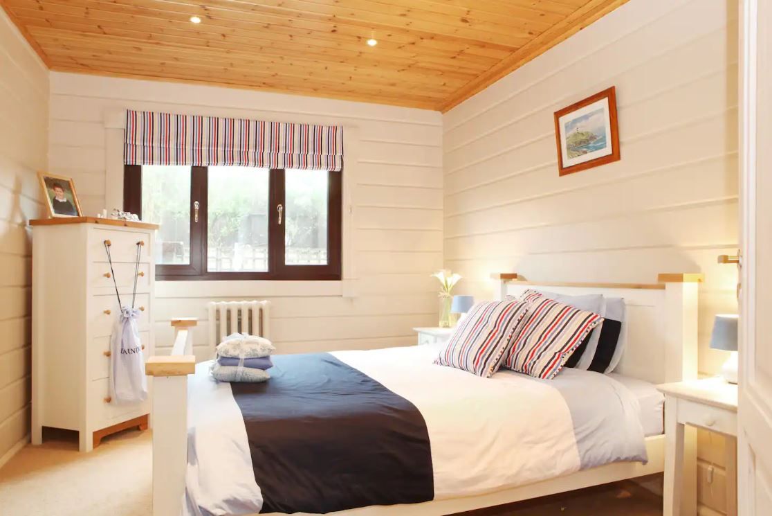 Luxury Kinsale Bay photo 11