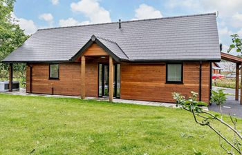 Log Cabin in South Wales