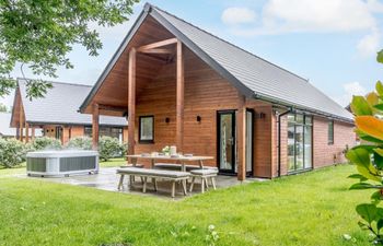 Log Cabin in South Wales