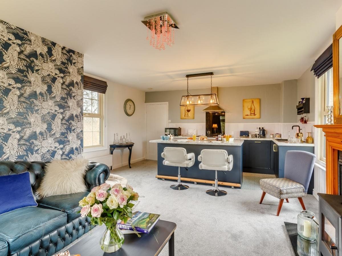 Apartment in East Riding photo 9