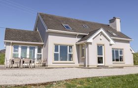 Inverbeg Cottage 1