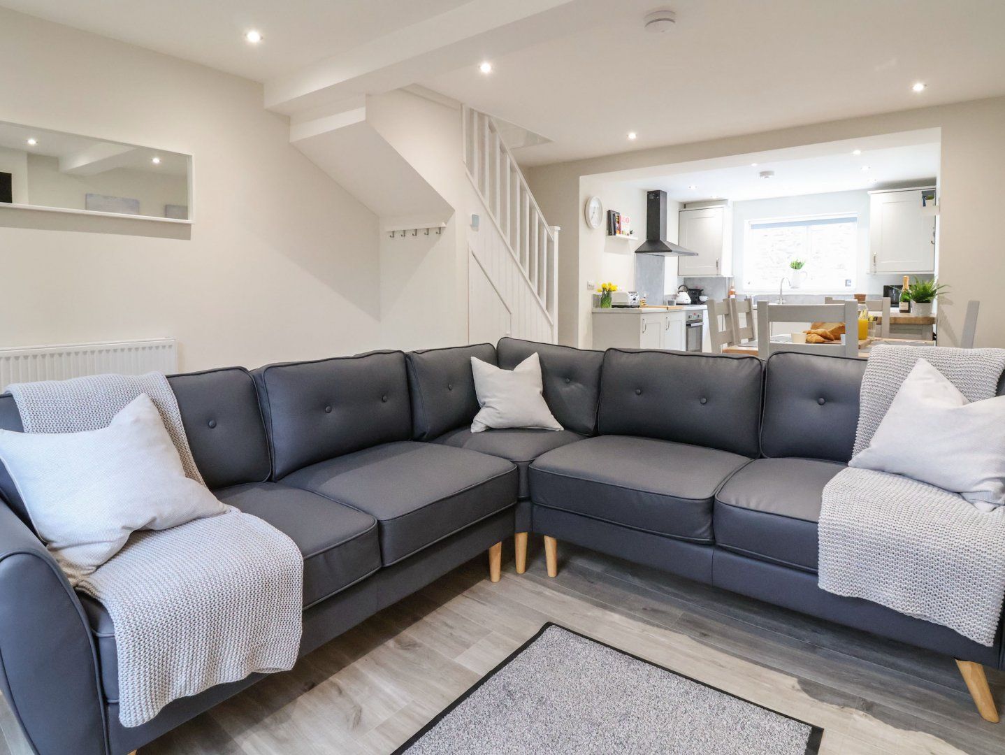 4 Railway Terrace photo 4