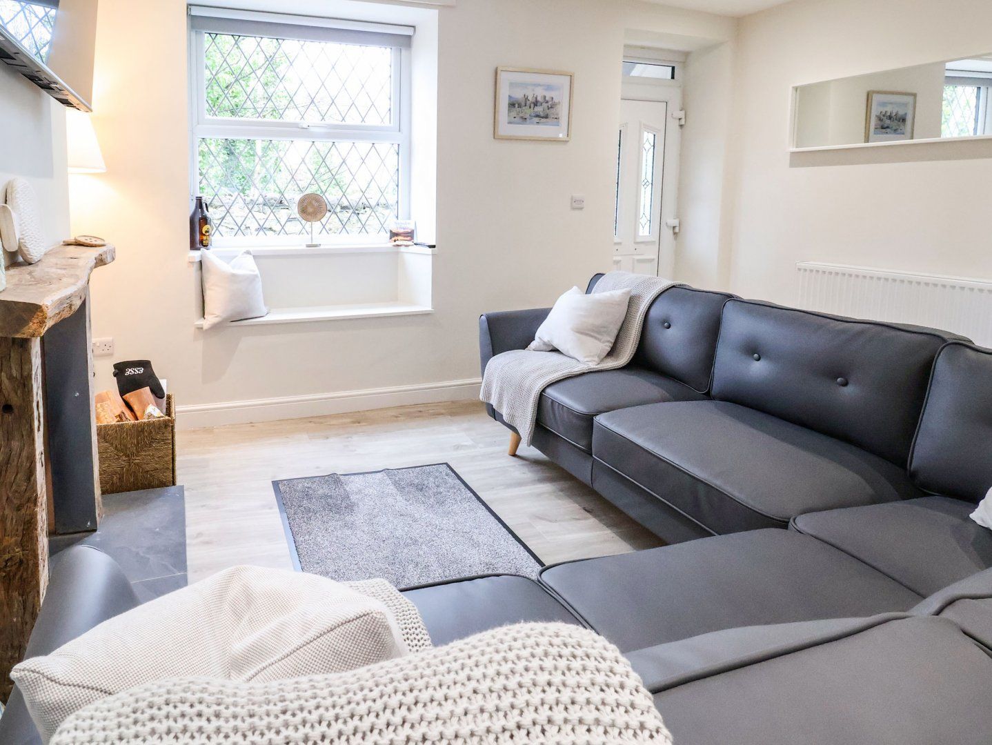 4 Railway Terrace photo 5