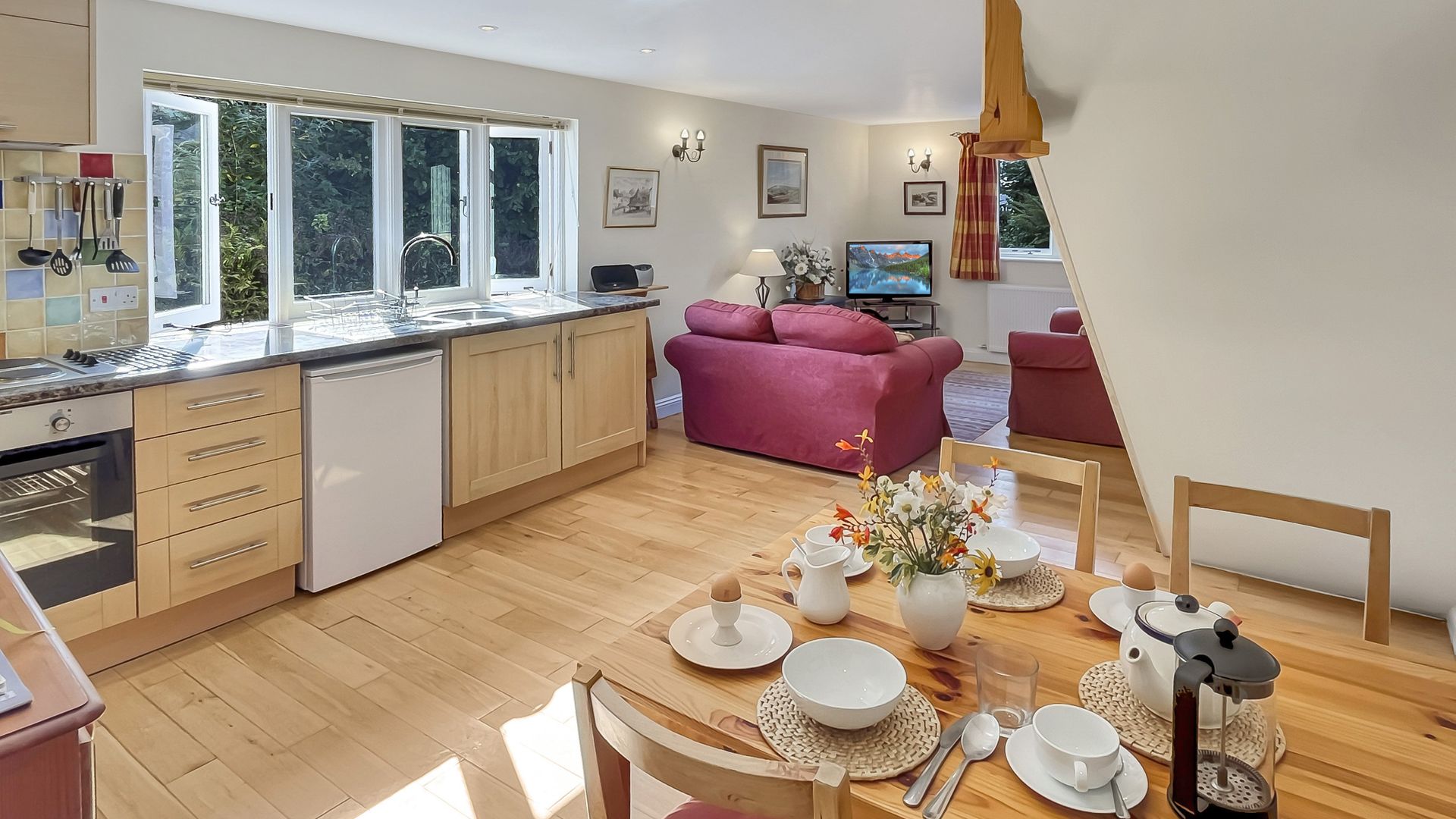 Forge Cottage, Wootton Courtenay photo 10
