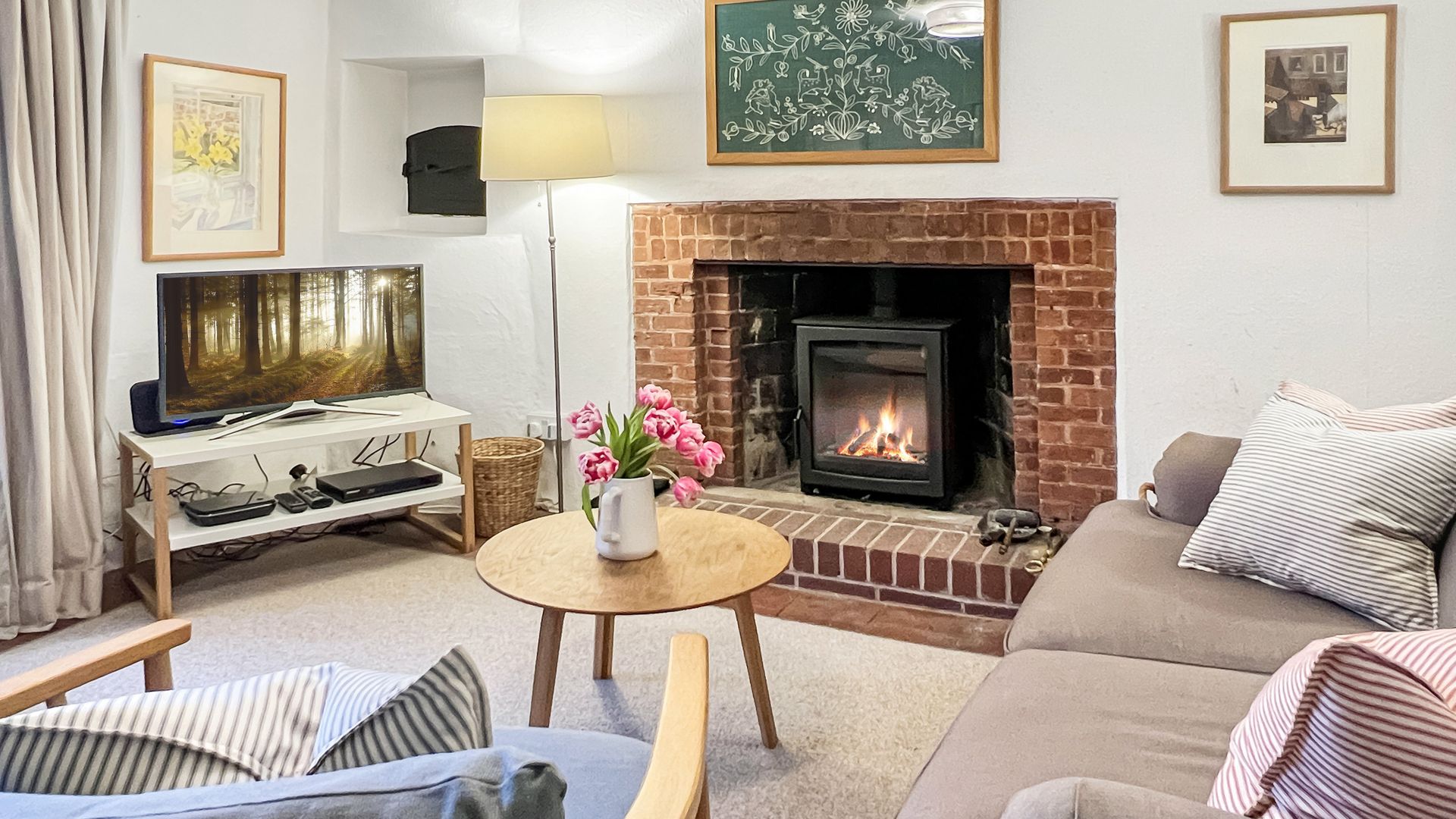 Ball Cottage, Winsford photo 4