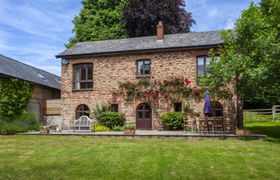 Mill Cottage, Luxborough reviews