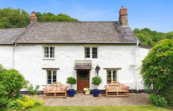 Bratton Mill Farmhouse, Bratton Fleming