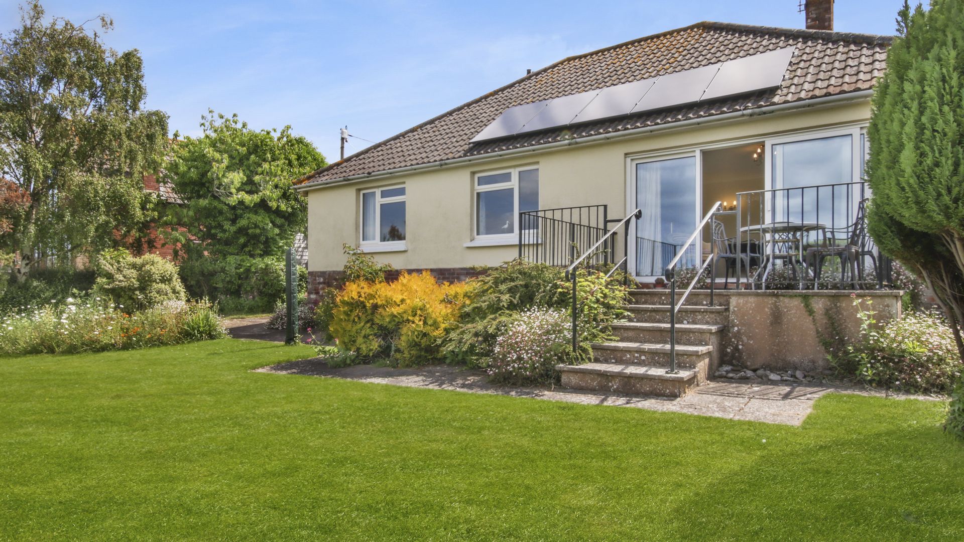 Meadow View, Blue Anchor photo 1