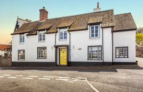 Holmdale, Porlock reviews