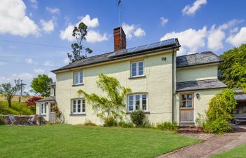 Two Lower Spire Cottage, Liscombe