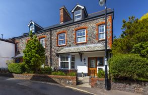 The Dog House, Porlock