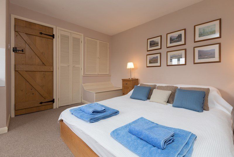 Westcott Cross Cottage, Luxborough photo 5