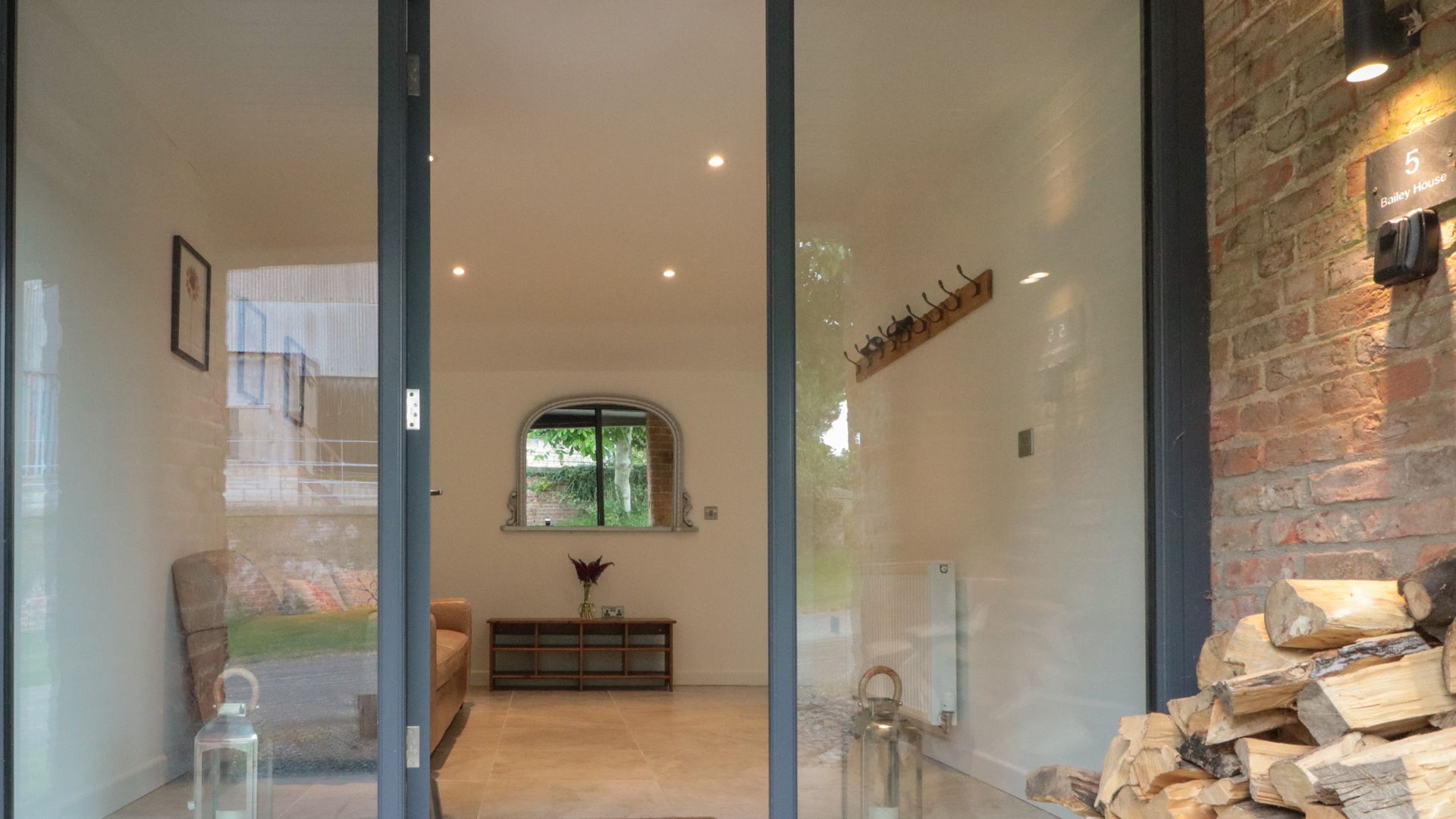 Bailey house photo 4