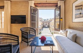 Serenity in Seville reviews