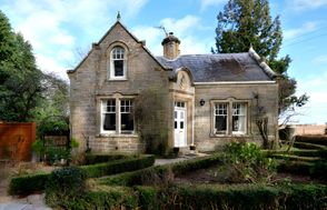 A Cosy Shade of Green