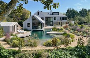 The Lakeside Retreat