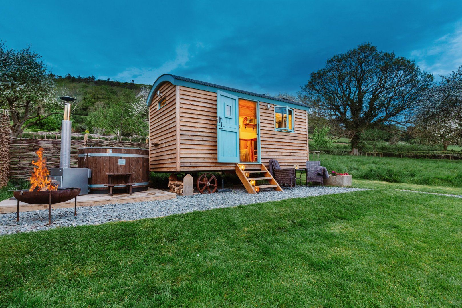 Victoria Hut, Allerford photo 9