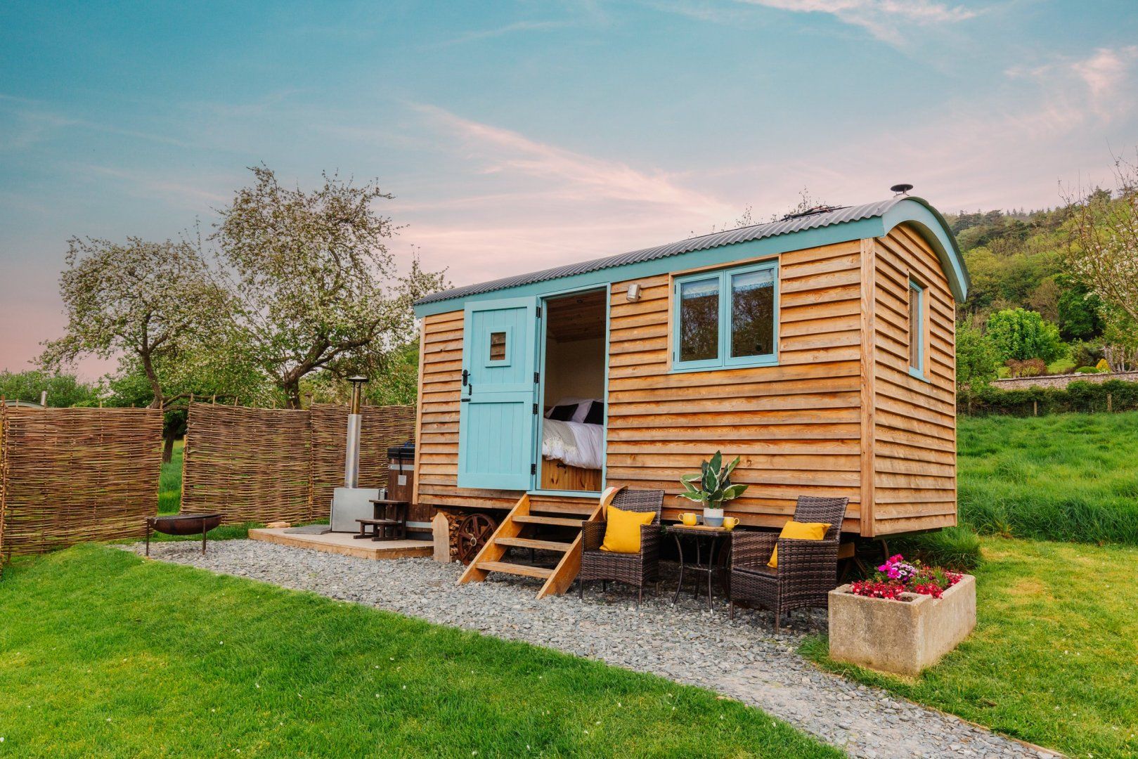 Victoria Hut, Allerford photo 1